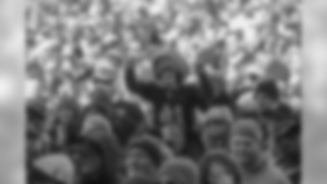 Gallery-fans-2560-14400589
