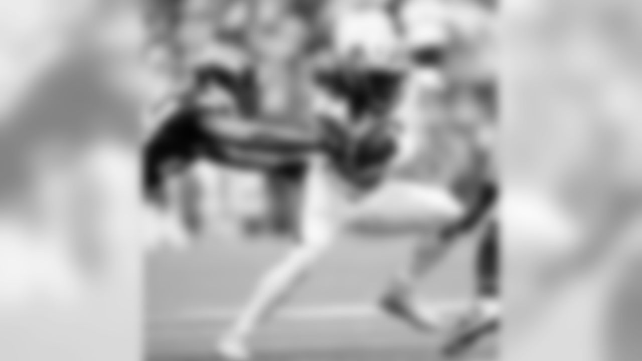 Game action photos of the New Orleans Saints taking on the Seattle Seahawks in week 3 of the 2019 NFL season.