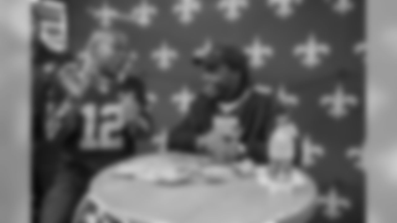 Photos_Rouses_visit_Teddy Bridgewater1210192560x144018