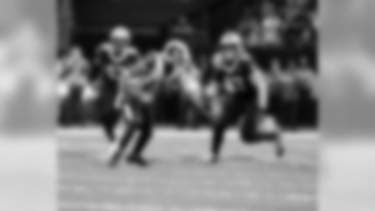 Gallery-NOSLAR-WK9-110418-0470
