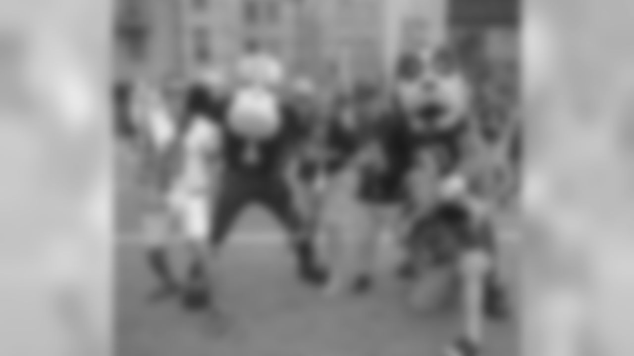 Gallery-training-camp-Tulane-2560x1440331