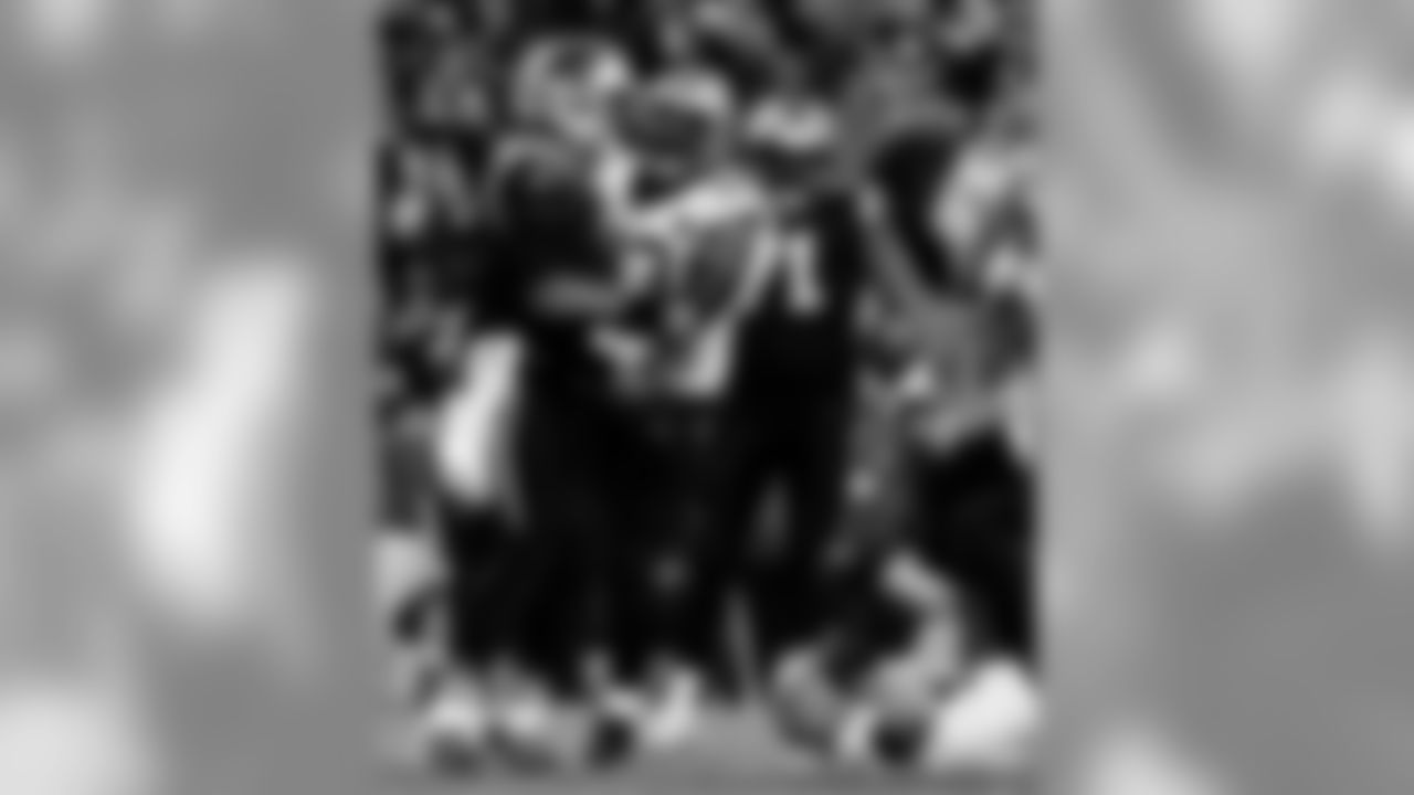Saints 12 - Carolina 9 (W)
New Orleans Saints 2018 Season
Michael C. Hebert
