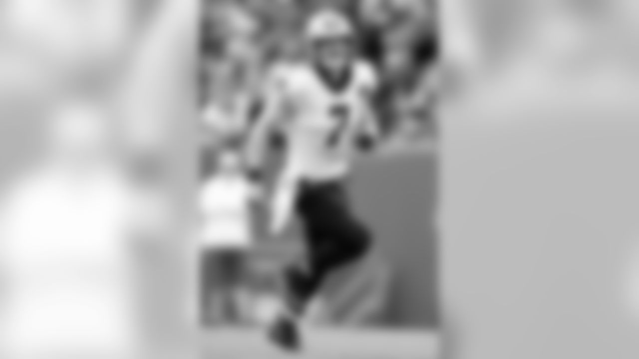 Saints 28 - Bucs 14 (W)
South Division Champions
New Orleans Saints 2018 Season
Michael C. Hebert