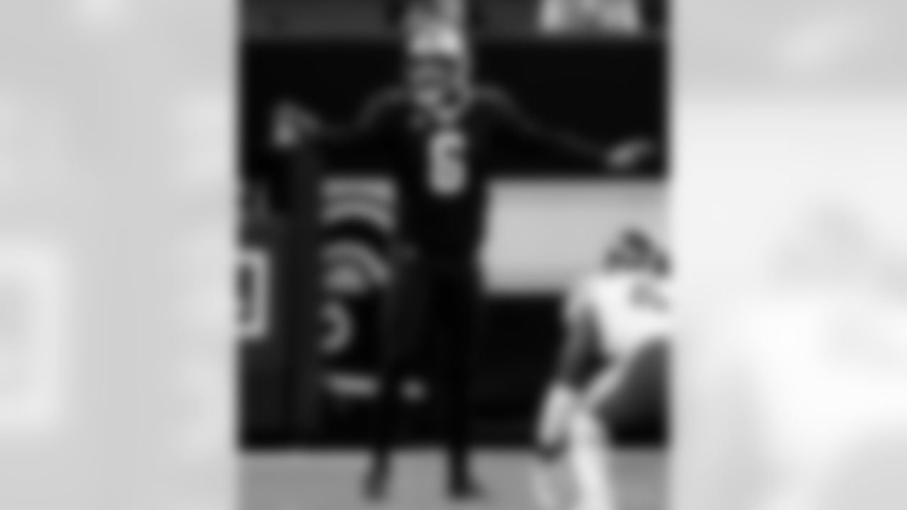 Check out photos of New Orleans Saints punter Thomas Morstead in action during the 2020 NFL season.