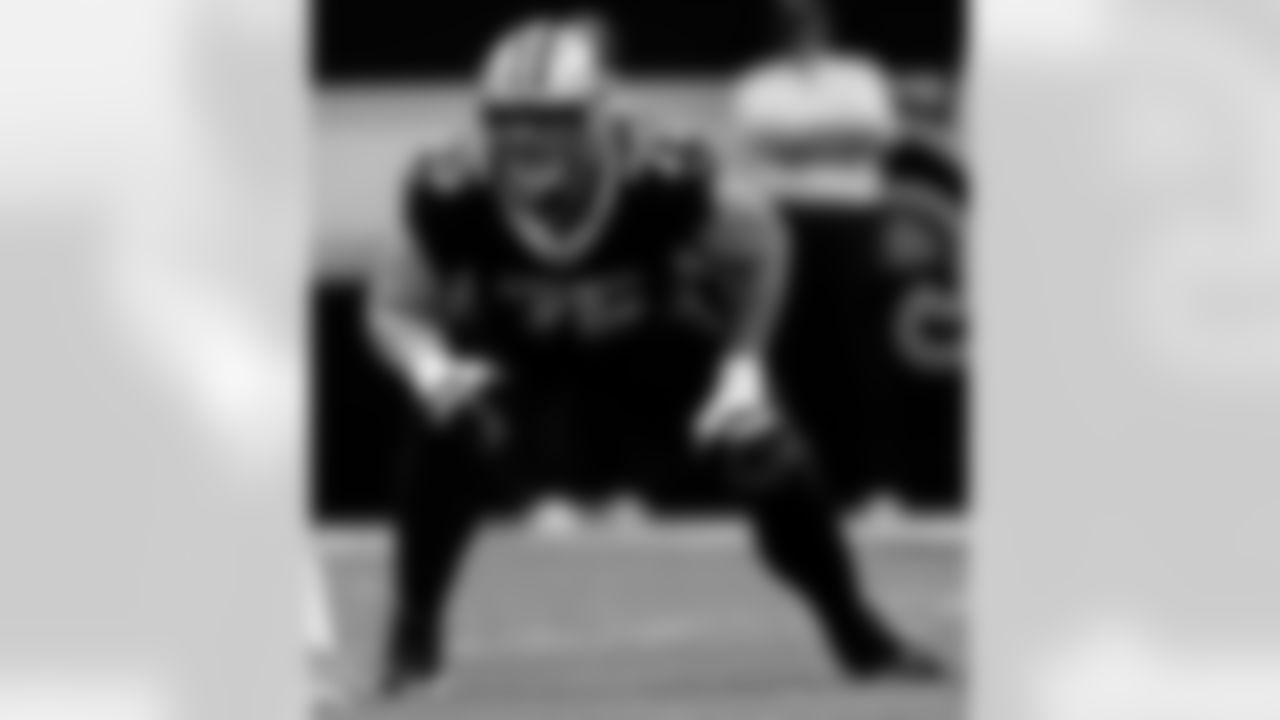 Game action photos from the New Orleans Saints vs. Los Angeles Chargers matchup in Week 5 of the 2020 NFL season.