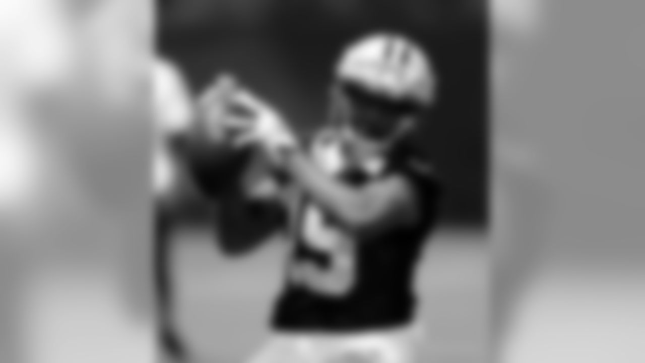 2019 New Orleans Saints - Vet Mini Camp
June 11th
All Images Copyright Michael C. Hebert