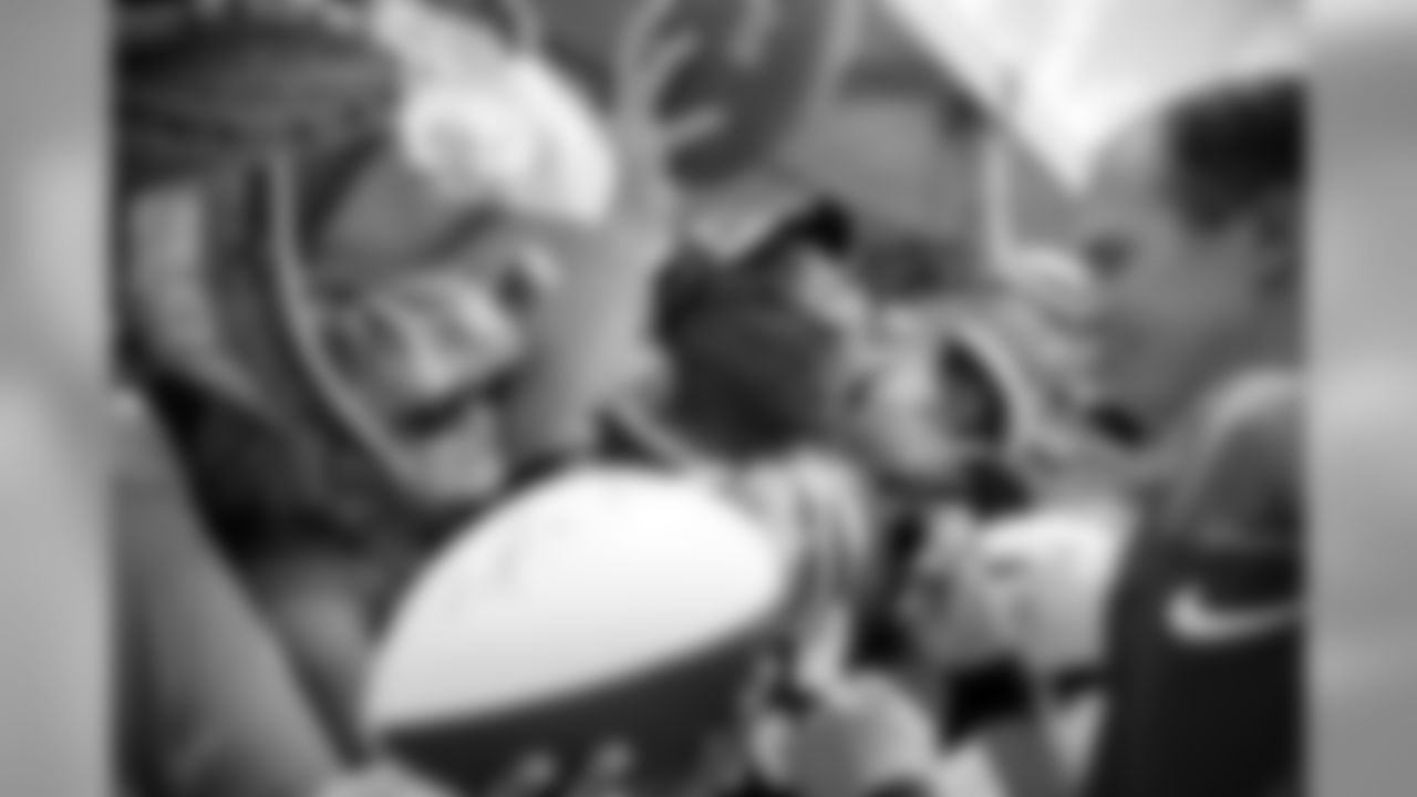 TrainingCamp_Fans_2019040