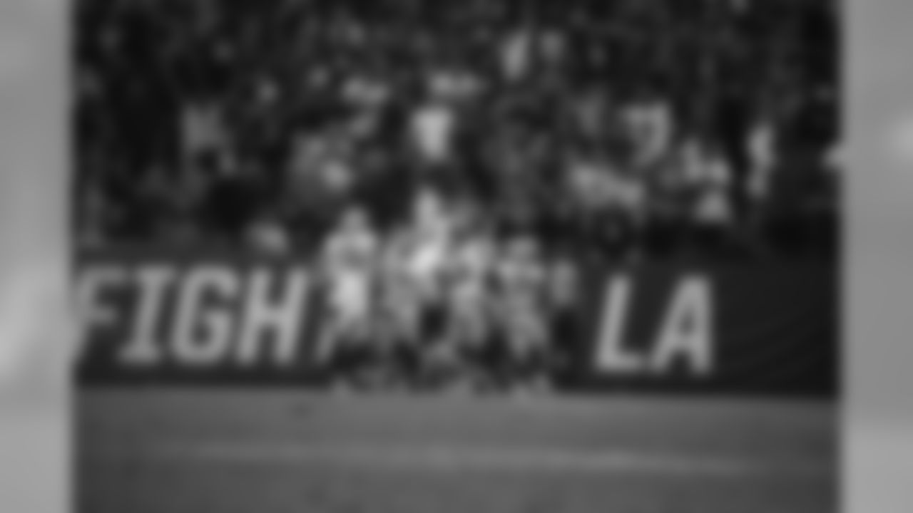Gallery-PREG3-Action-2-Chargers-2018-082518-001