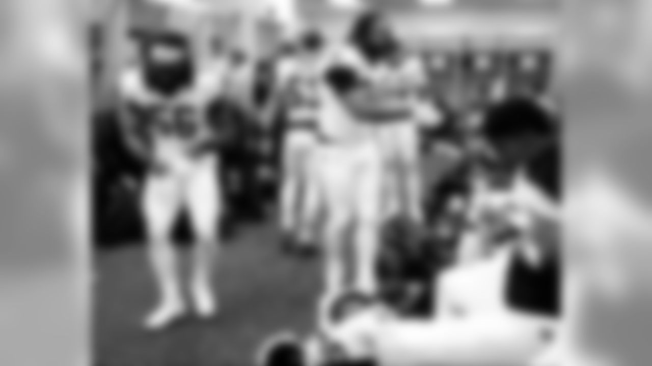 Saints players celebrate their fifth straight win in a 36-25 victory over the Chicago Bears in week 7 of the 2019 NFL season.