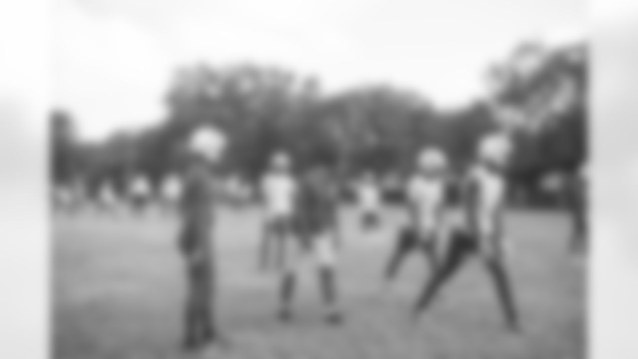 Gallery_coachoftheweek_102320_008