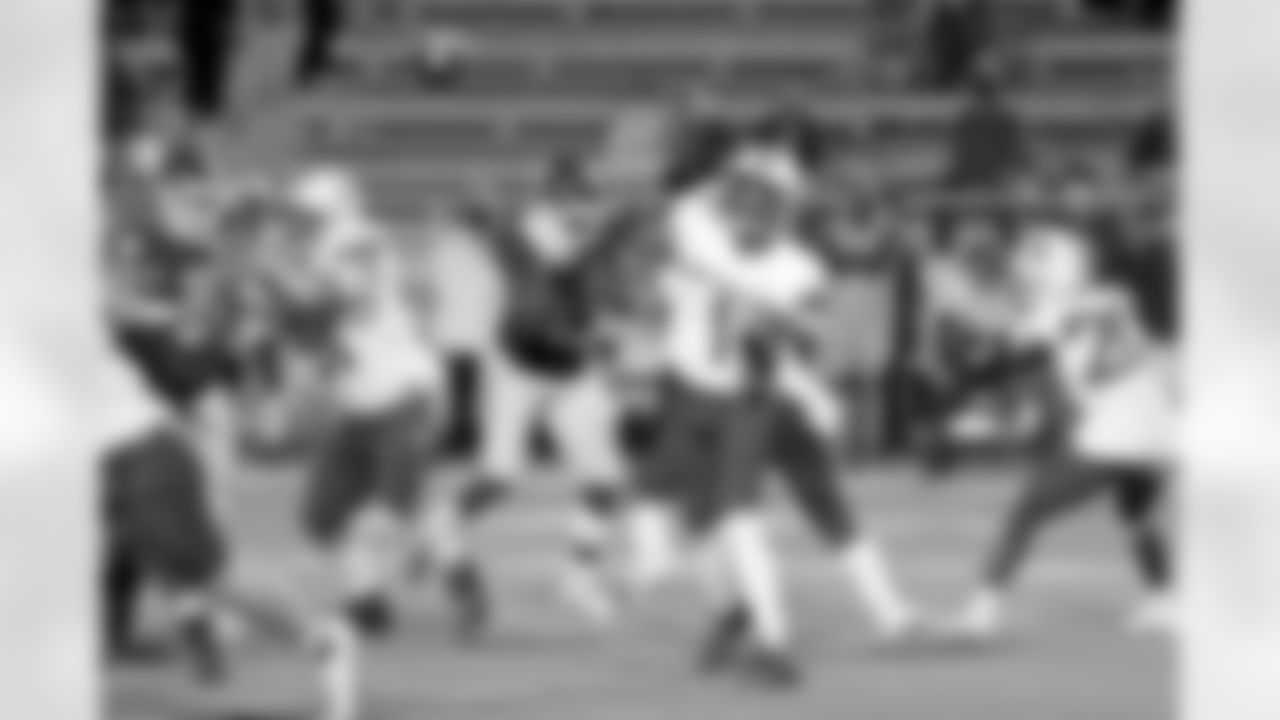 In our Sanderson Farms Louisiana High School Game of the Month, the Brother Martin Crusaders hosted the John Curtis Christian Patriots at Strawberry Stadium on the campus of Southeastern University in Hammond. With the Catholic League title on the line, the two teams slugged it out in a back-and-forth battle, each finding the end zone five times, but it was a Crusader field goal followed by a fourth down stop by the defense in the final minutes that gave Brother Martin the 38-35 win to cap an undefeated season.