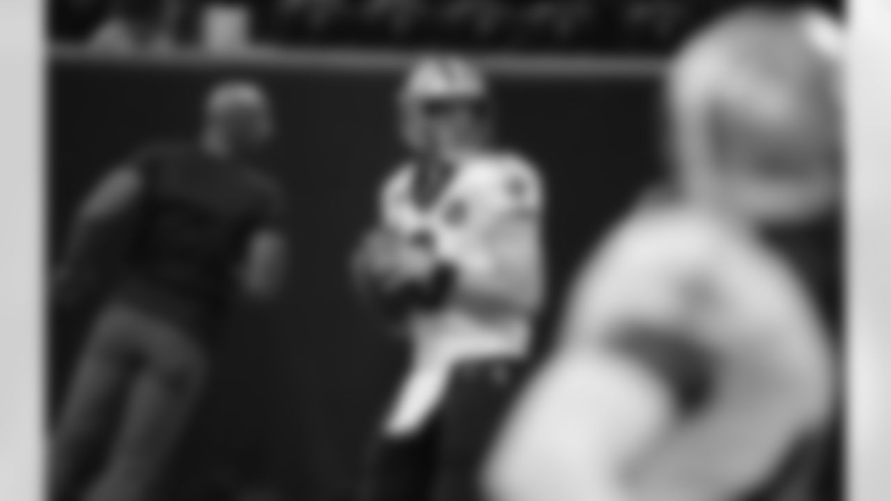 New Orleans Saints quarterback Drew Brees (9) warms up before the first half of an NFL football game between the Atlanta Falcons and the New Orleans Saints, Sunday, Sept. 23, 2018, in Atlanta. (AP Photo/Mark Humphrey)