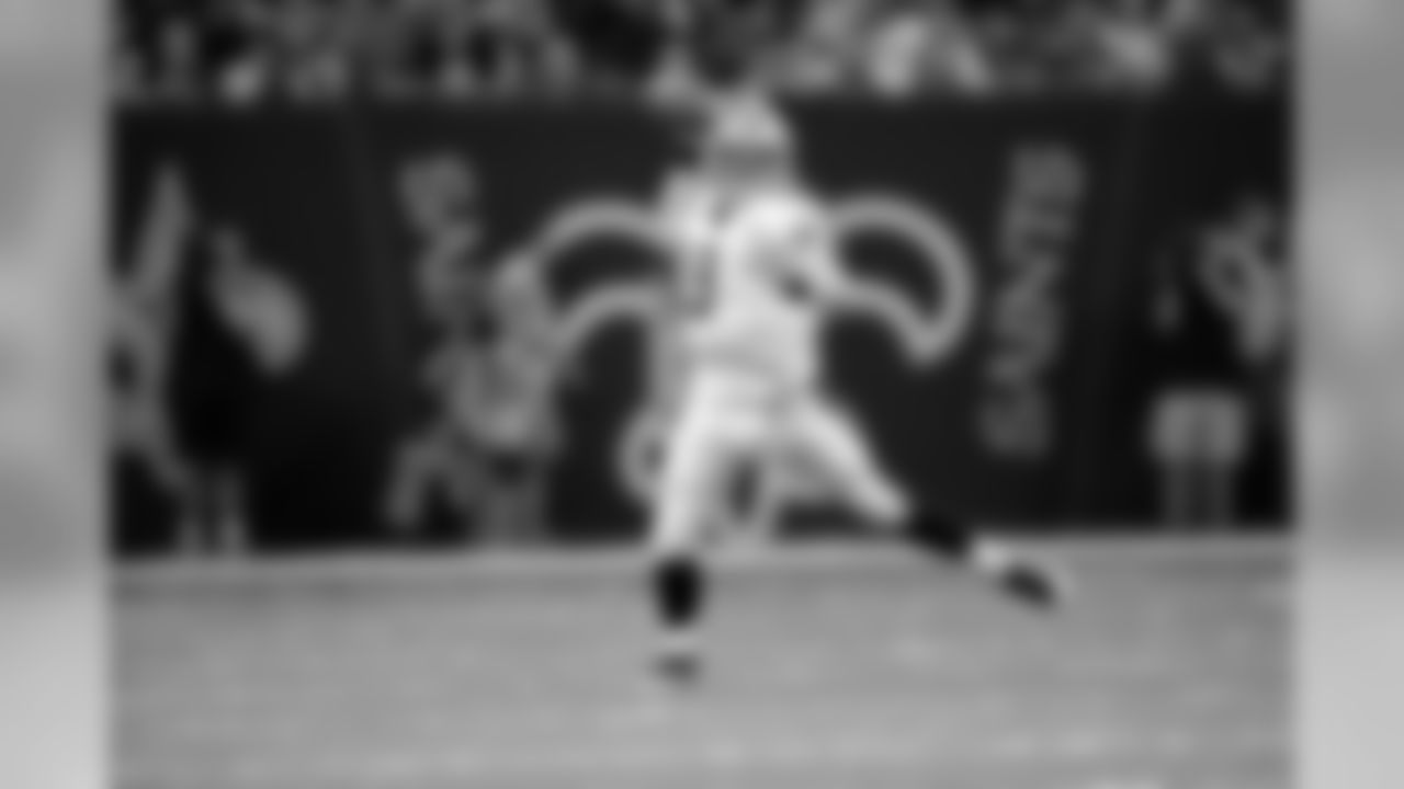 The career-high number of touchdown passes Brees tossed on Sept. 13, 2009 in a 45-27 season-opening victory over Detroit, tied for the club record with Billy Kilmer (at St. Louis, 11/2/69).