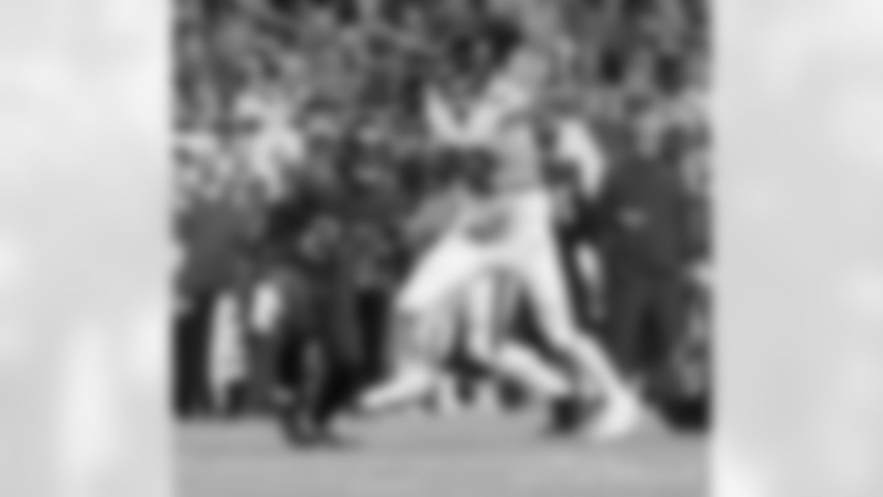 New Orleans Saints players in action during their 2022 Week 13 game against the Tampa Bay Buccaneers.