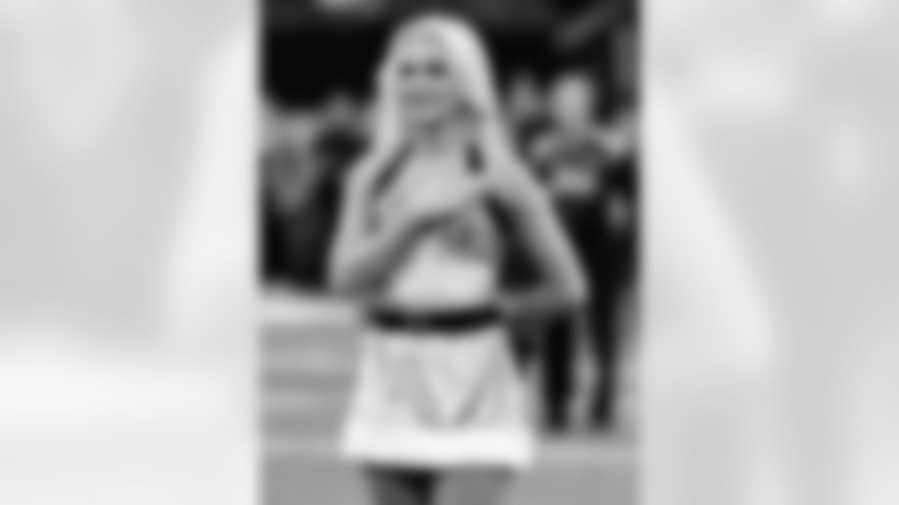 Gallery-NOSPIT-WK16-2560-0100