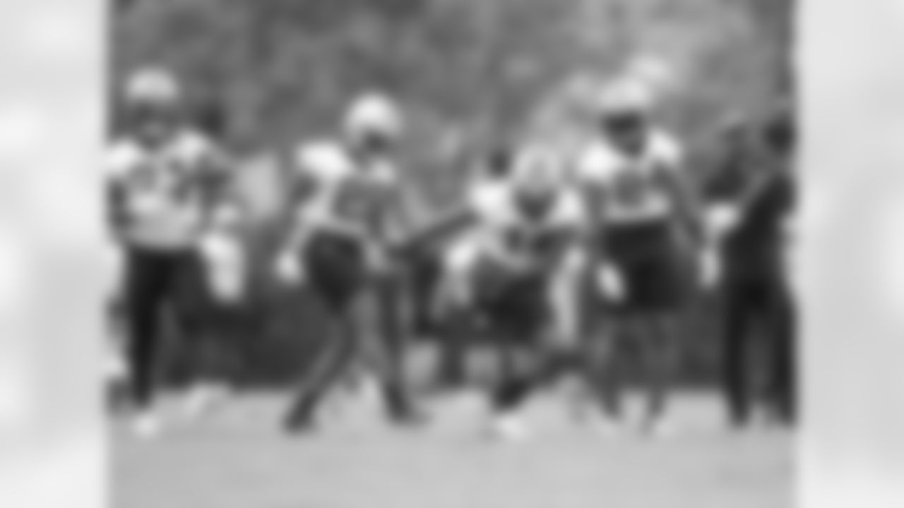 New Orleans Saints running backs Tony Jones Jr., Devine Ozigbo, Mark Ingram, and Dwayne Washington practice during the team's 2022 OTA practices on June 9, 2022 at the Ochsner Sports Performance Center.