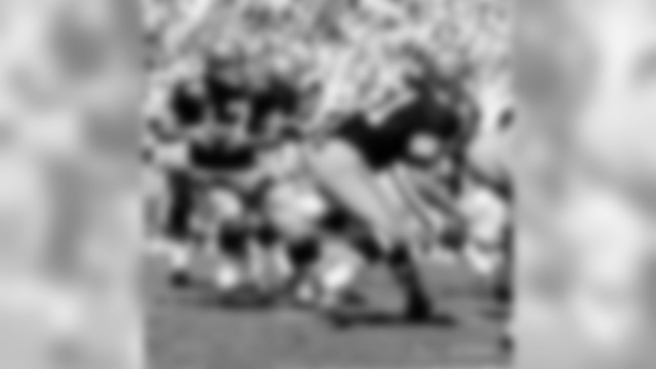 Saints vs Rams Historical Photo Gallery