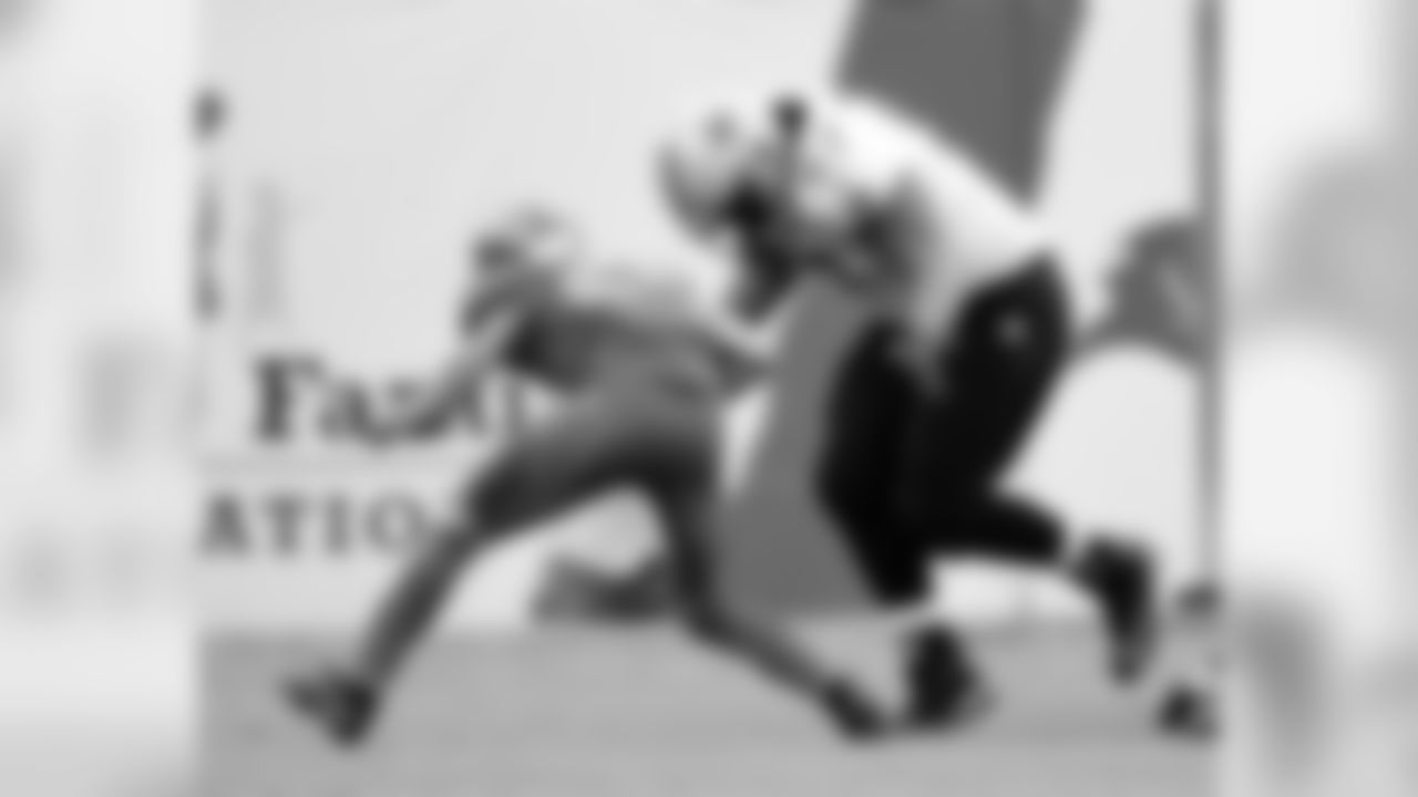 Saints 28 - Bucs 14 (W)
South Division Champions
New Orleans Saints 2018 Season
Michael C. Hebert