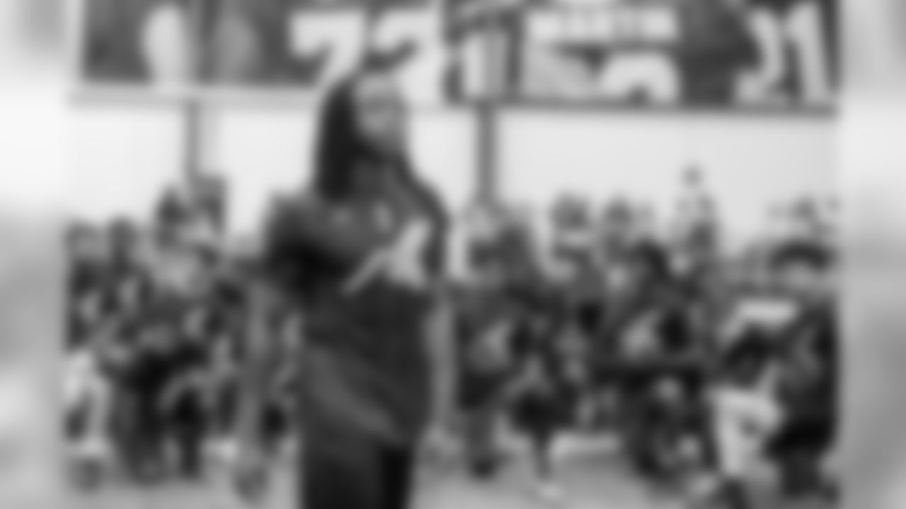 Gallery-AlvinKamara-Camp-060119_015