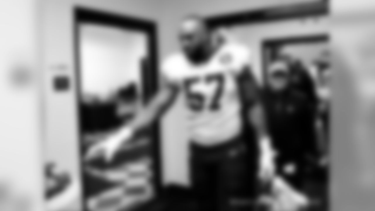 Gallery-Reg-Wk7-Saints-Ravens-Locker-Room-102118-008