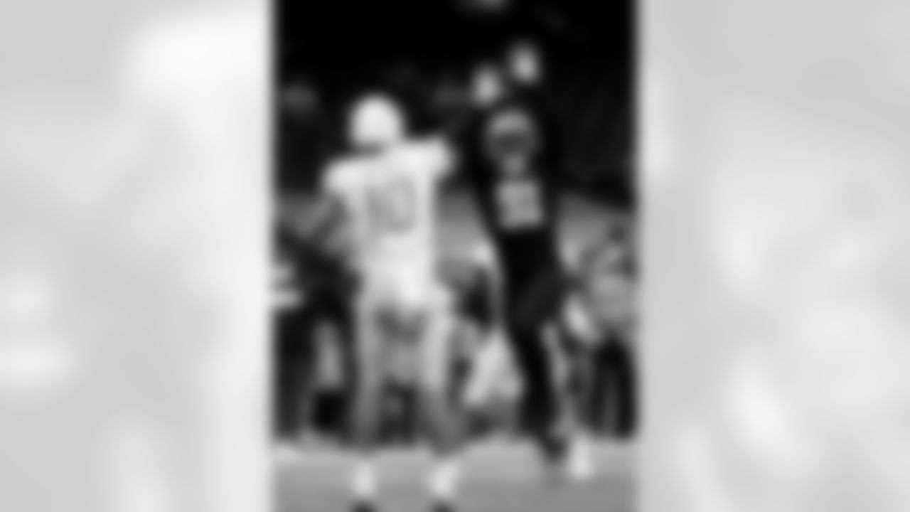2020 REGULAR SEASON
SAINTS 30 CHARGERS 27 OT (W)
All Images Copyright Michael C. Hebert