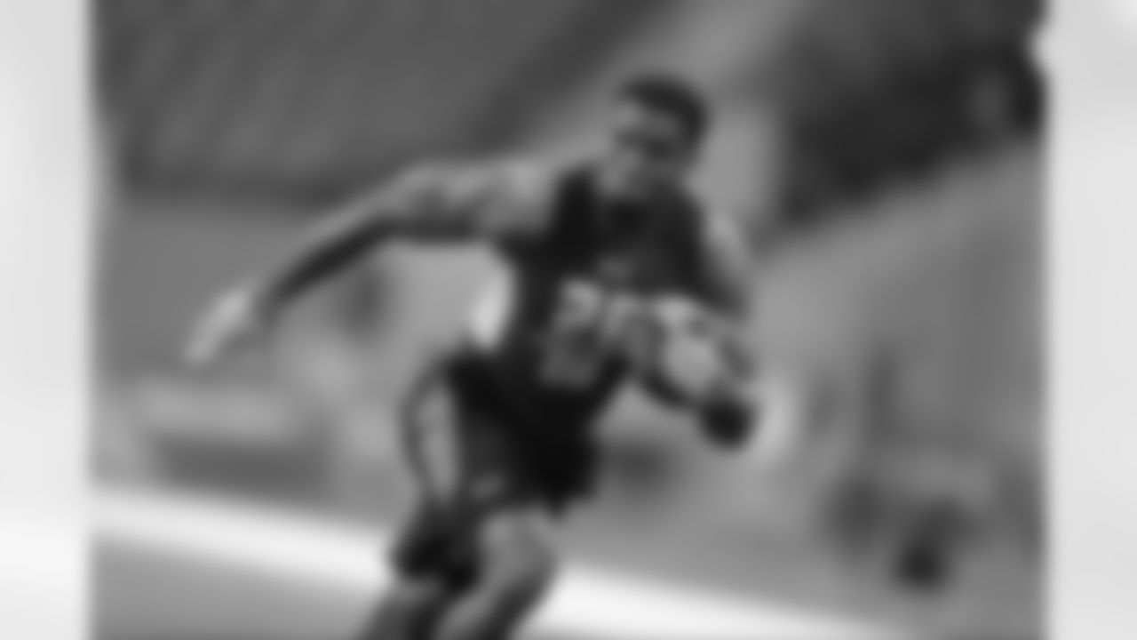 CB Xavien Howard