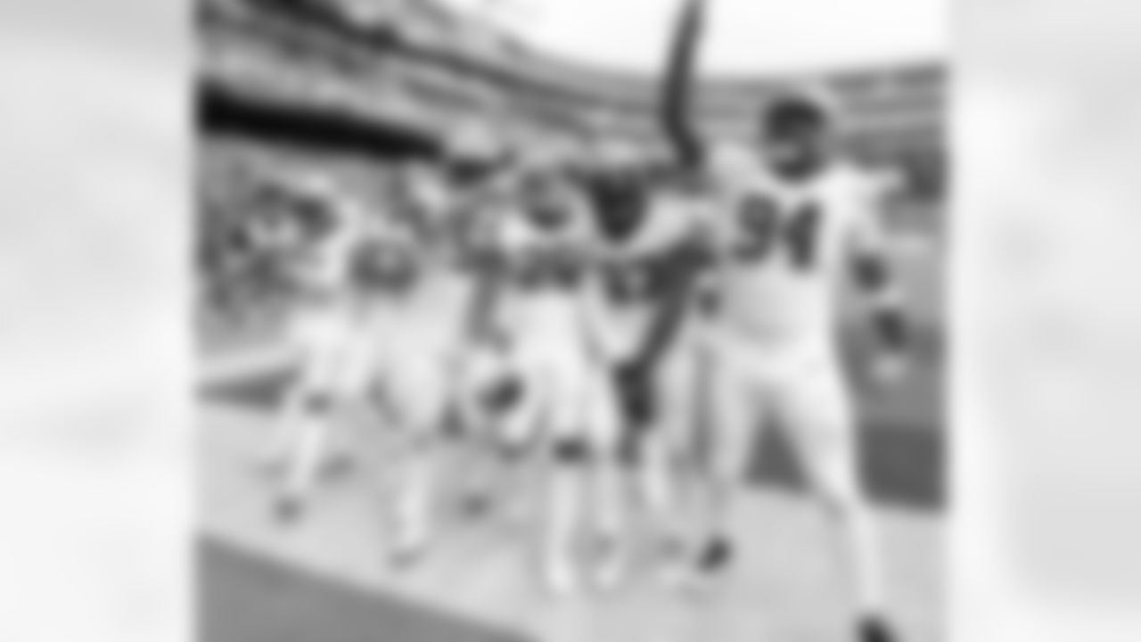 The New Orleans Saints take on the Washington Football Team in Week 5 of the 2021 NFL season on October 10, 2021.