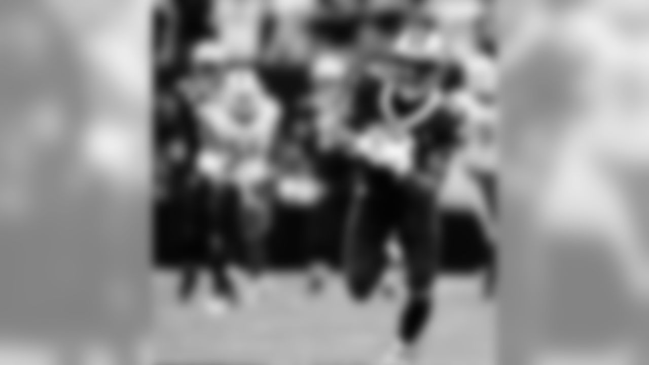 Gallery-NOSLAR-WK9-110418-0342