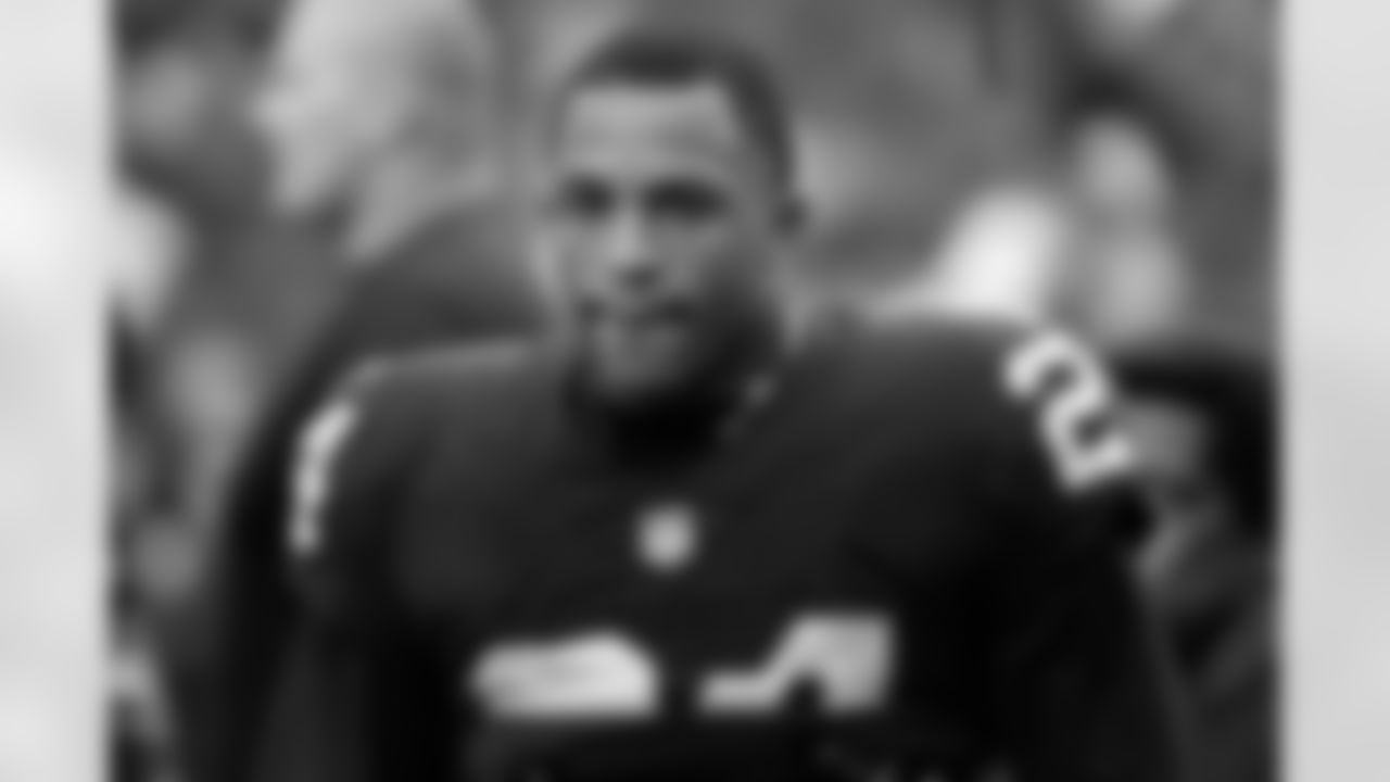 New Orleans Saints announced that they have signed with free agent safety Johnathan Abram on Wednesday, March 22, 2023. Check out Johnathan in action with the Seattle Seahawks and Las Vegas Raiders during his NFL career.