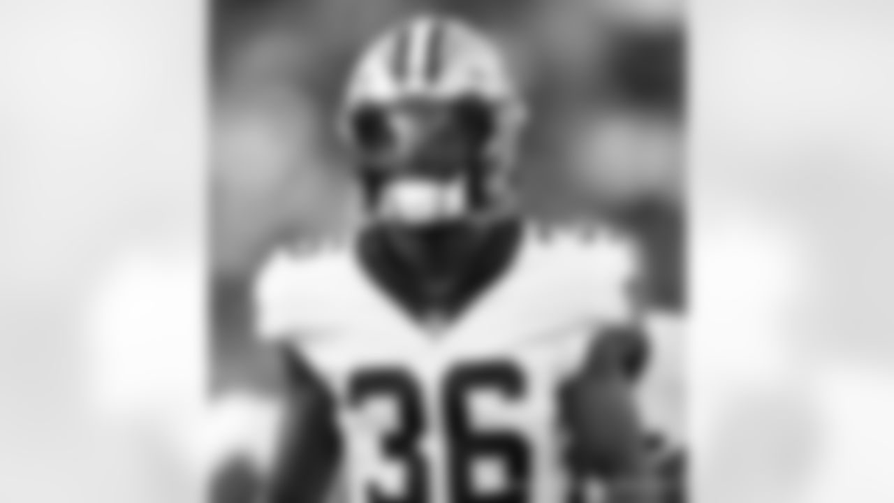 Check out the team arrivals and preparations from the New Orleans Saints ahead for their Week 12 matchup against the San Francisco 49ers.