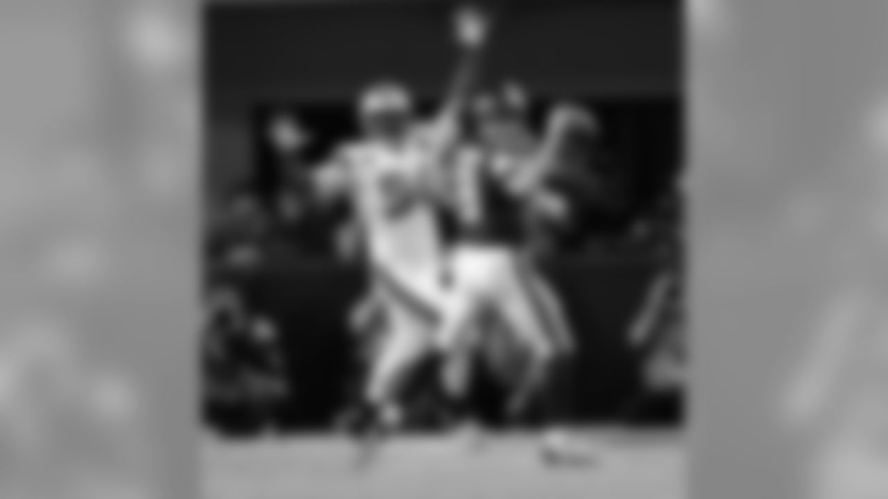 Saints 30 - Vikings 20(W)
New Orleans Saints 2018 Season
Michael C. Hebert