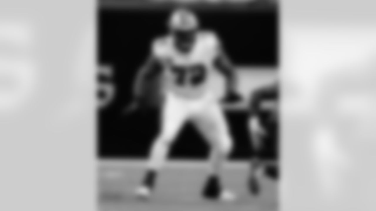 Check out photos of New Orleans Saints tackle Terron Armstead in action during the 2020 NFL season.