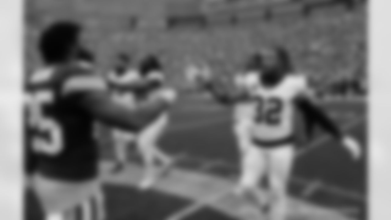 Check out the pregame warm-ups from the New Orleans Saints game against the Green Bay Packers in Week 3 of the 2023 NFL season.