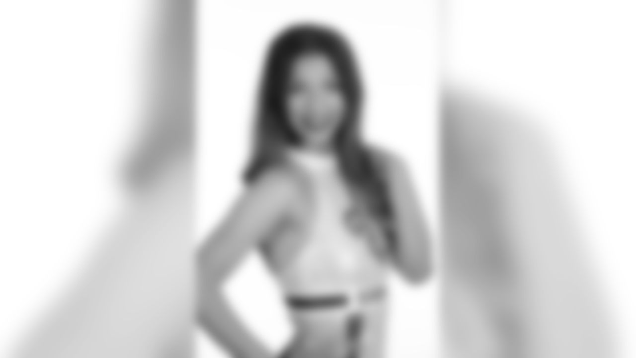 Gallery-Saintsations2019-Juliet-0009