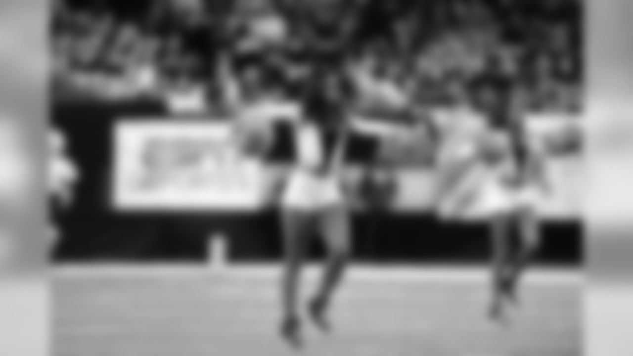Saints 43 - Redskins 19 (W)
New Orleans Saints 2018 Season
Michael C. Hebert