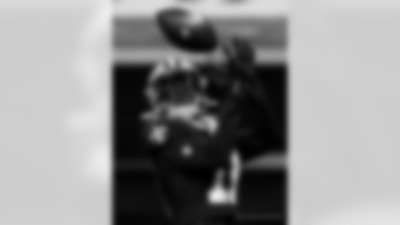 Check out photos of New Orleans Saints wide receiver Deonte Harris in action during the 2020 NFL season.
