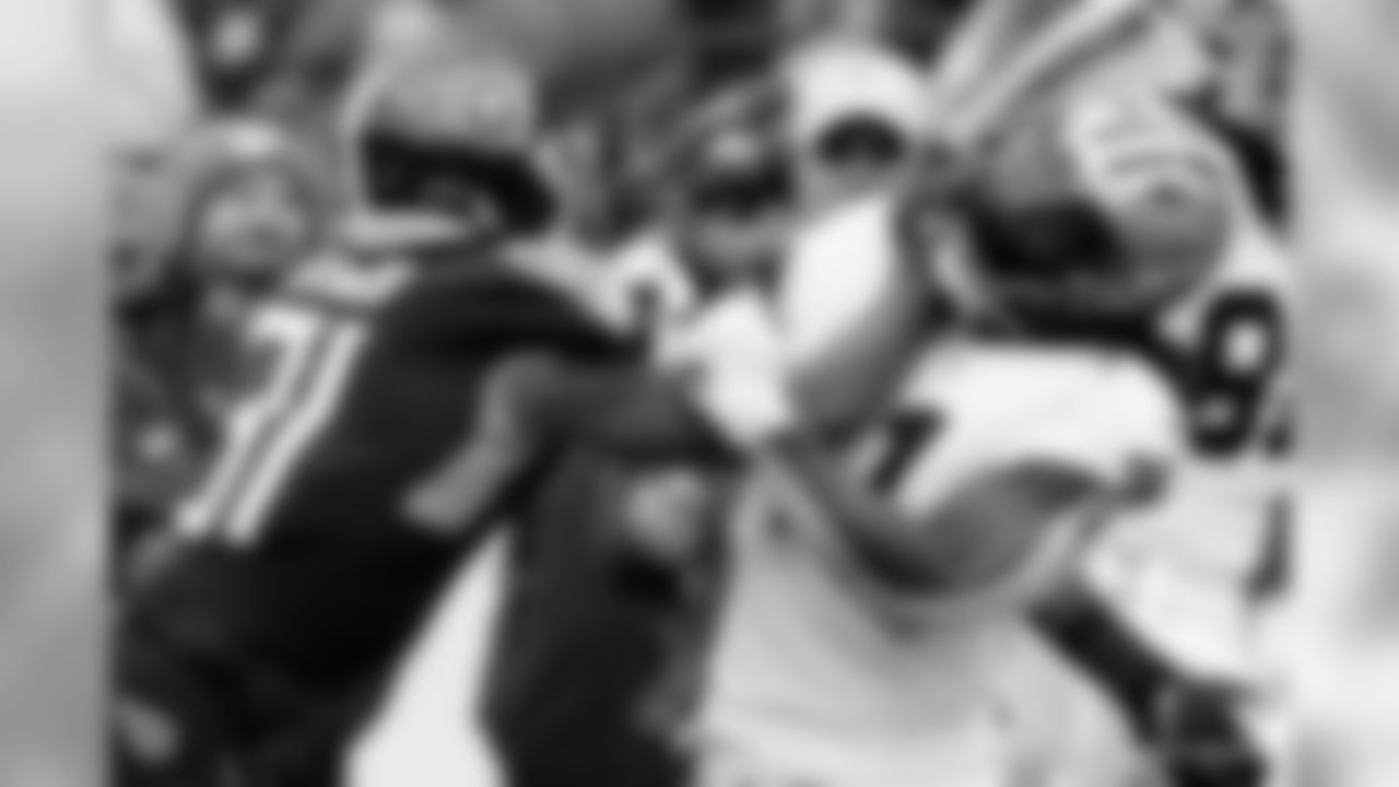 Check out the best action photos from the New Orleans Saints in December presented by Sony.