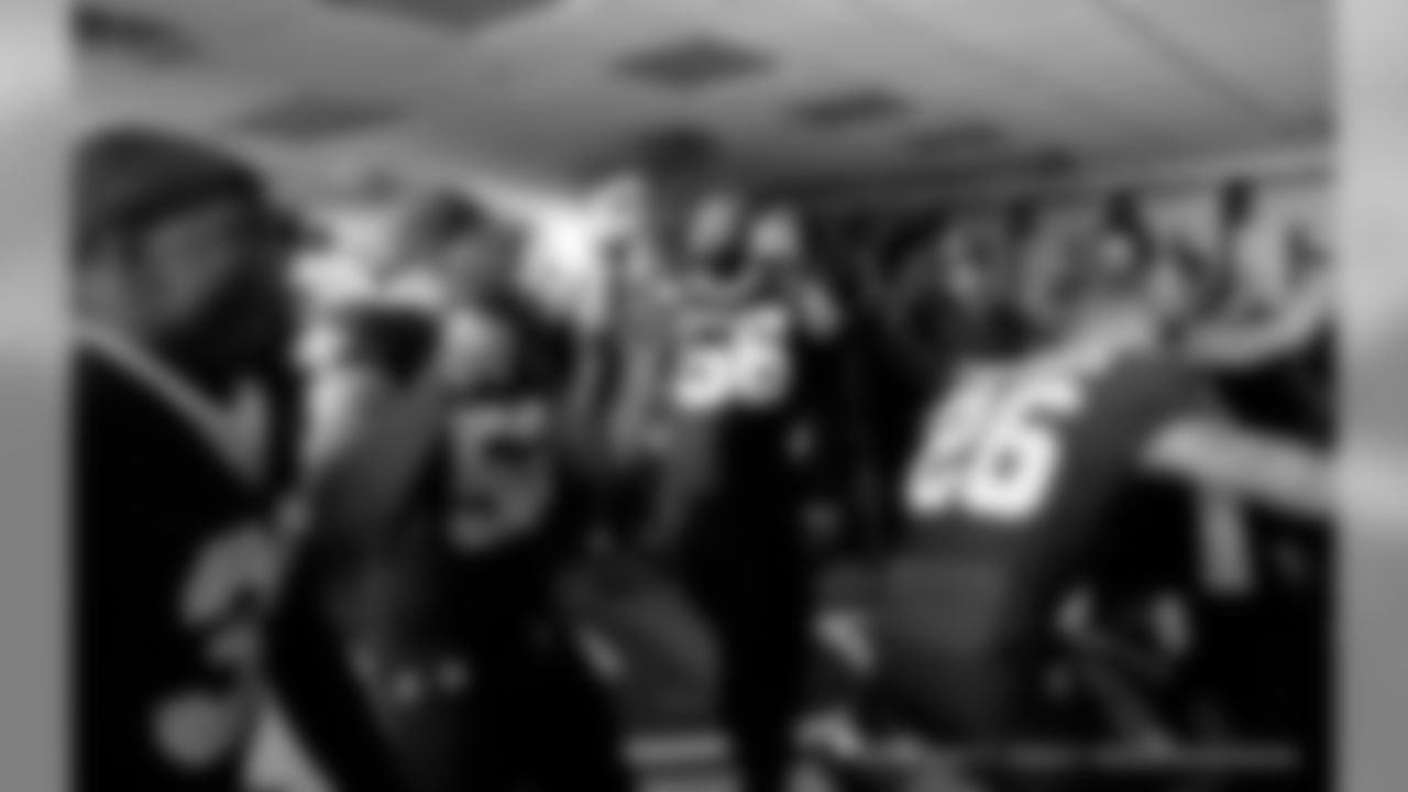Saints 20 - Eagles 14 (W)
Divisional Game
Michael C. Hebert