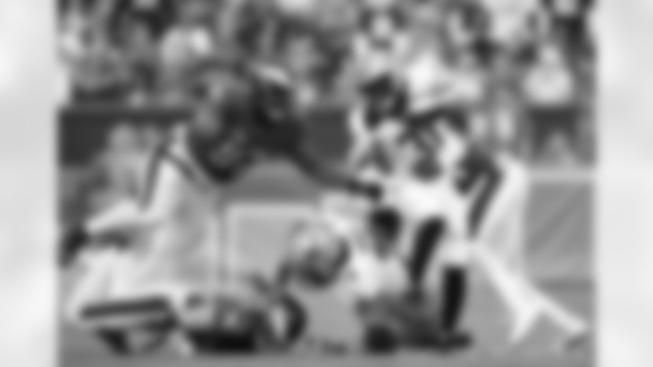 Check out the game action from the New Orleans Saints win against the Philadelphia Eagles in Week 17 of the 2022 NFL season.