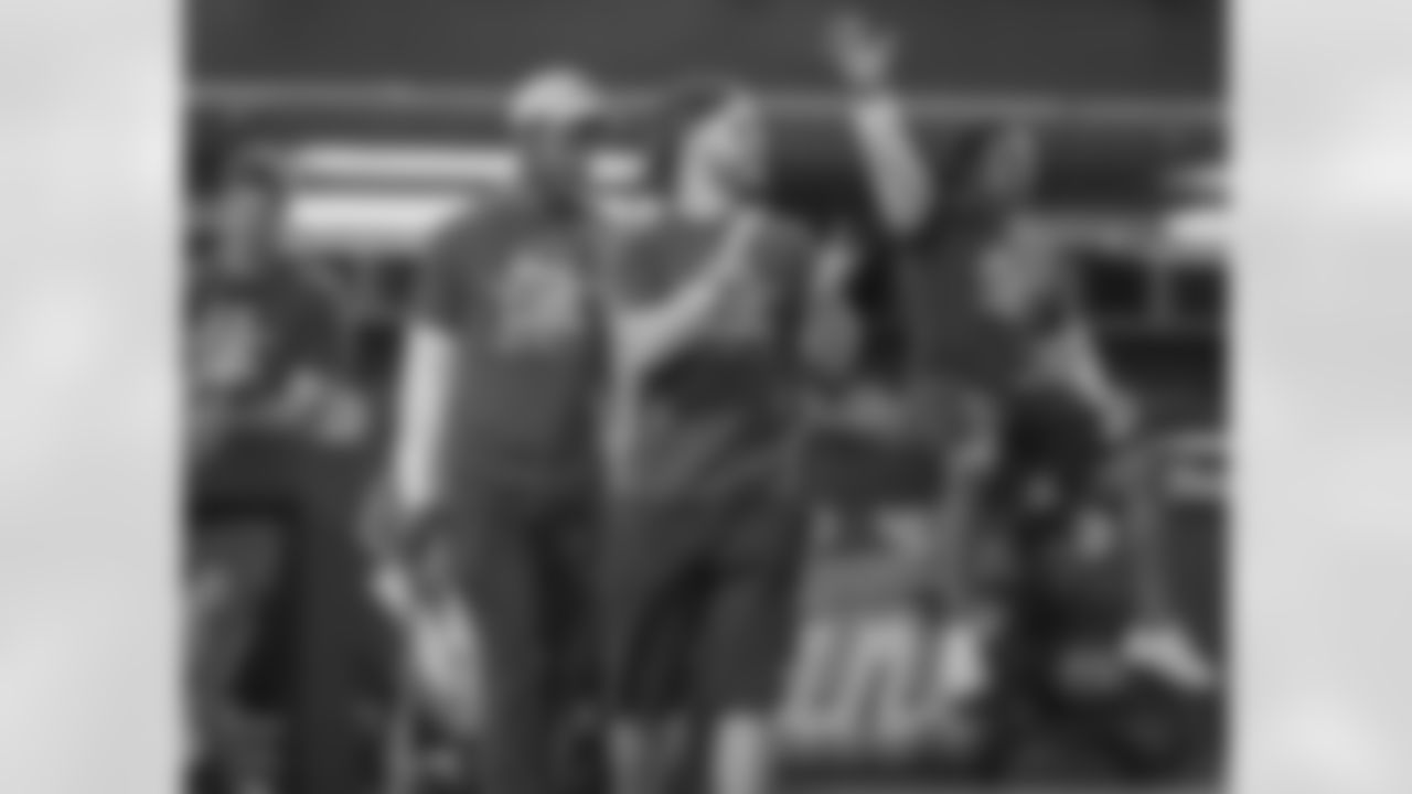 Gallery-Saints-Softball-2560x1440--2110