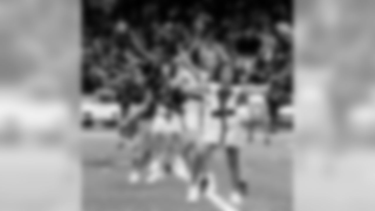 The Saintsations took to the field and performed for fans during Week 12 between the Saints and Panthers at the Mercedes-Benz Superdome.