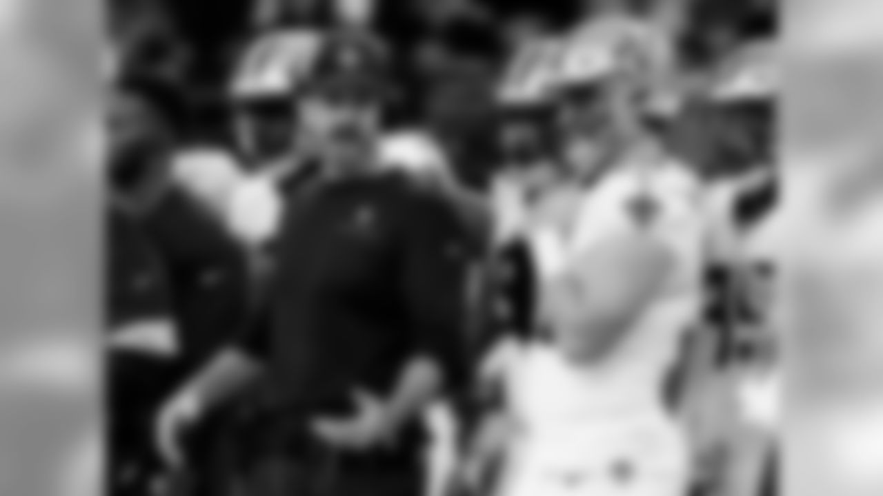 The New Orleans Saints and Minnesota Vikings battle it out in the Wild Card matchup at the Mercedes-Benz Superdome.