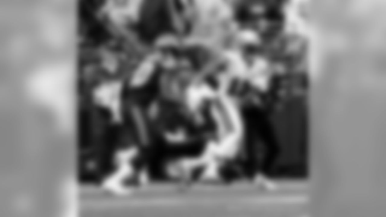 Game action photos of the New Orleans Saints taking on the Seattle Seahawks in week 3 of the 2019 NFL season.