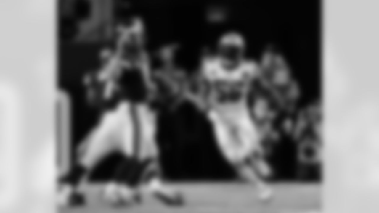 Saints 30 - Vikings 20(W)
New Orleans Saints 2018 Season
Michael C. Hebert