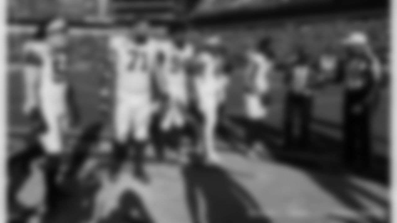 Check out the pregame warmups from the New Orleans Saints ahead of their game against the Philadelphia Eagles in Week 17 of the 2022 NFL season.