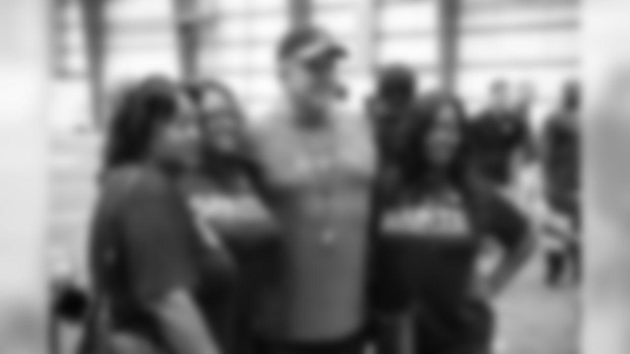 Gallery-Saints_HoF-2560-1440-091518-00113