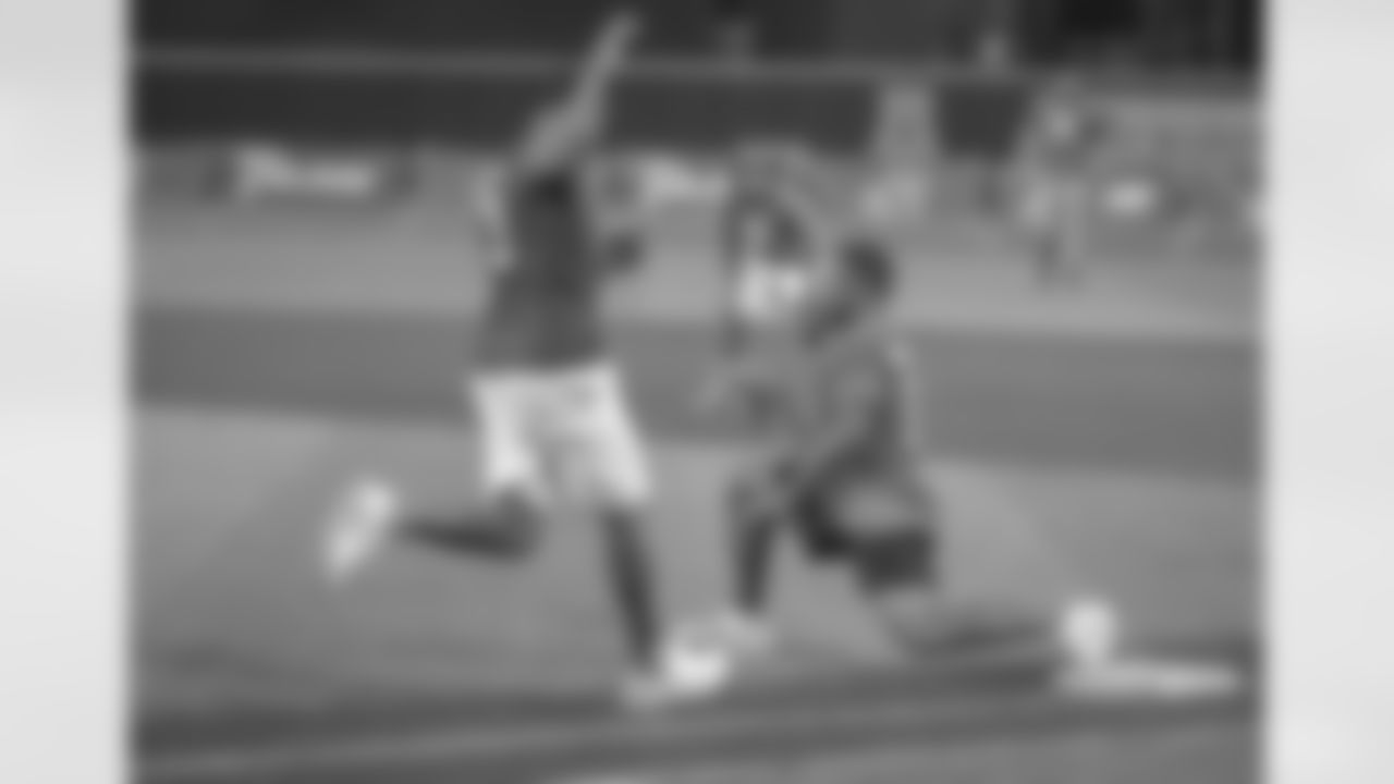 Gallery-Saints-Softball-2560x1440--2223