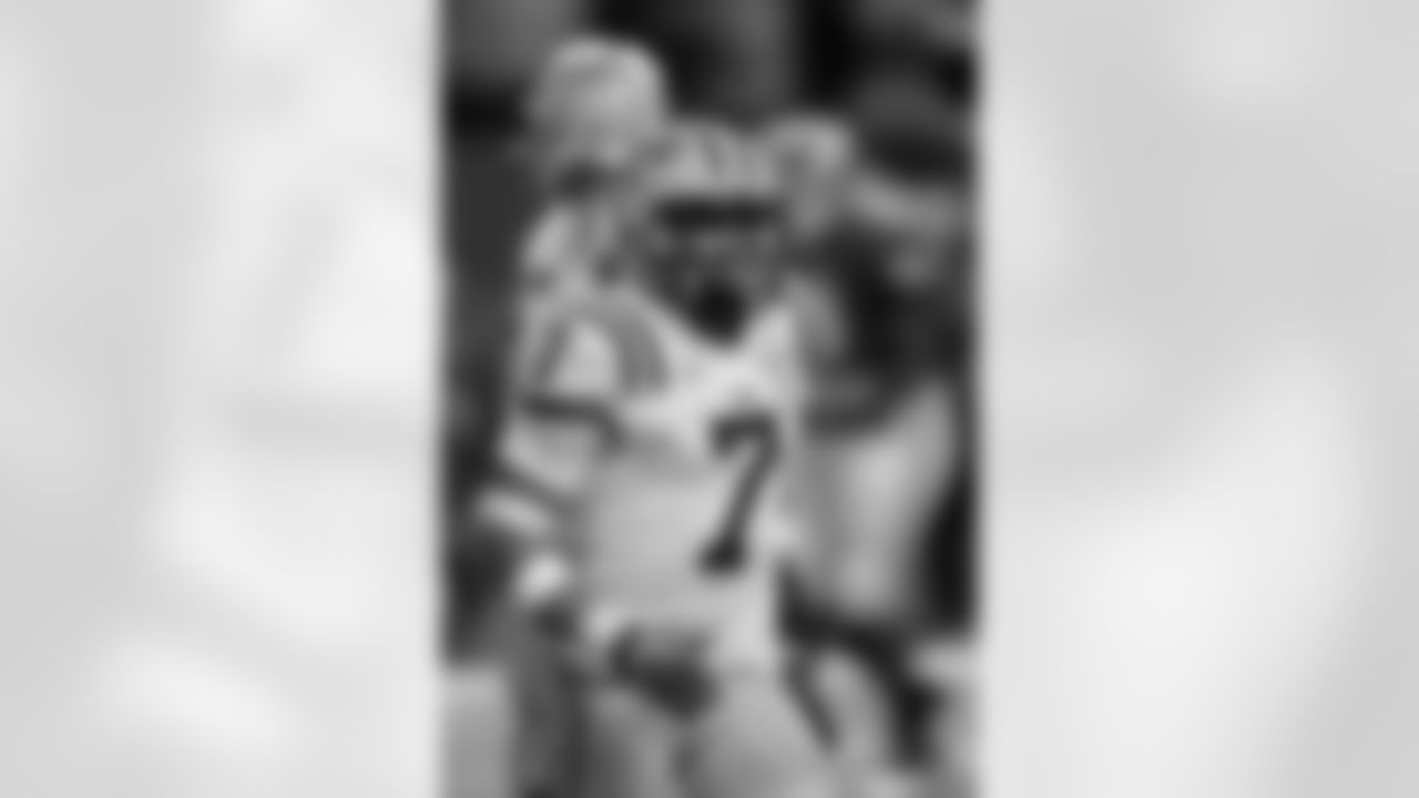 New Orleans Saints announced that they have agreed to terms with free agent safety Tyrann Mathieu on Wednesday, May 4, 2022. Check out Tyrann in action with the LSU Tigers, Arizona Cardinals, Houston Texans, and Kansas City Chiefs during his career.