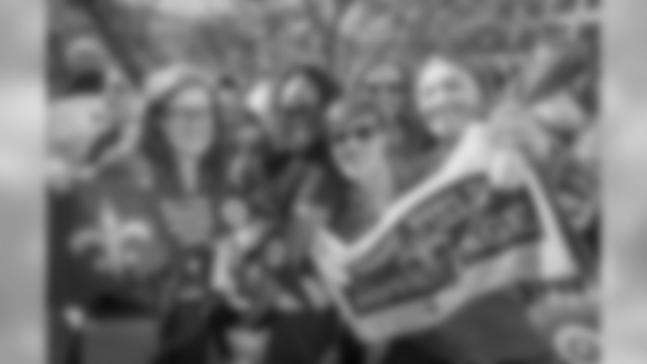 Gallery-Pep-Rally-2560-1440230