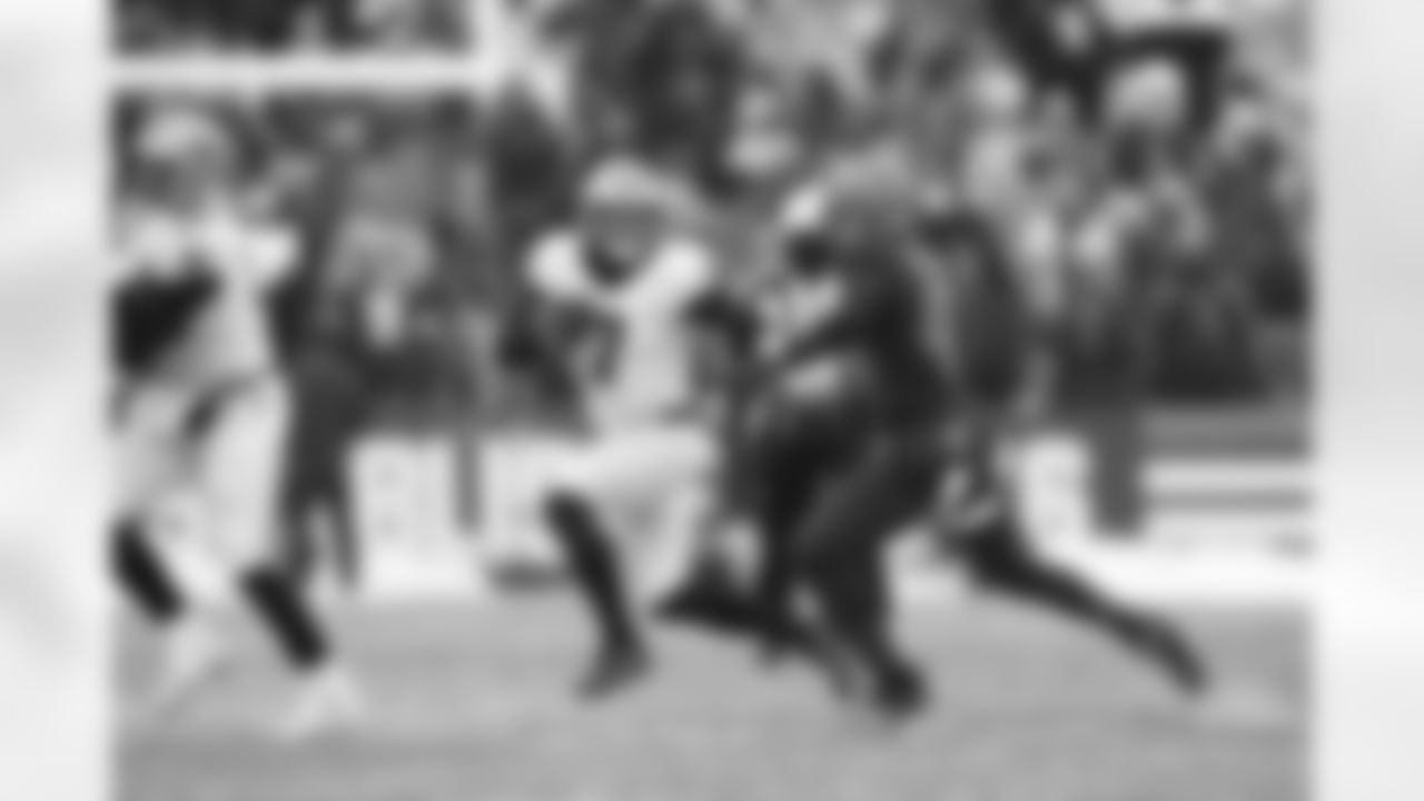 Check out photos of New Orleans Saints tight end Taysom Hill in action throughout the 2022 season.
